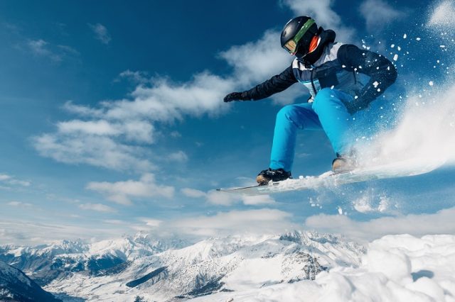 Snowboarding-A Smart Guide To Having The Best Time - Techicy