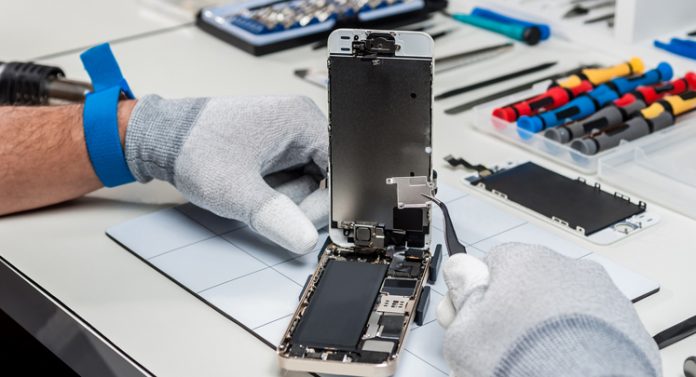 Get The Best Smartphone Repair Services. - Techicy