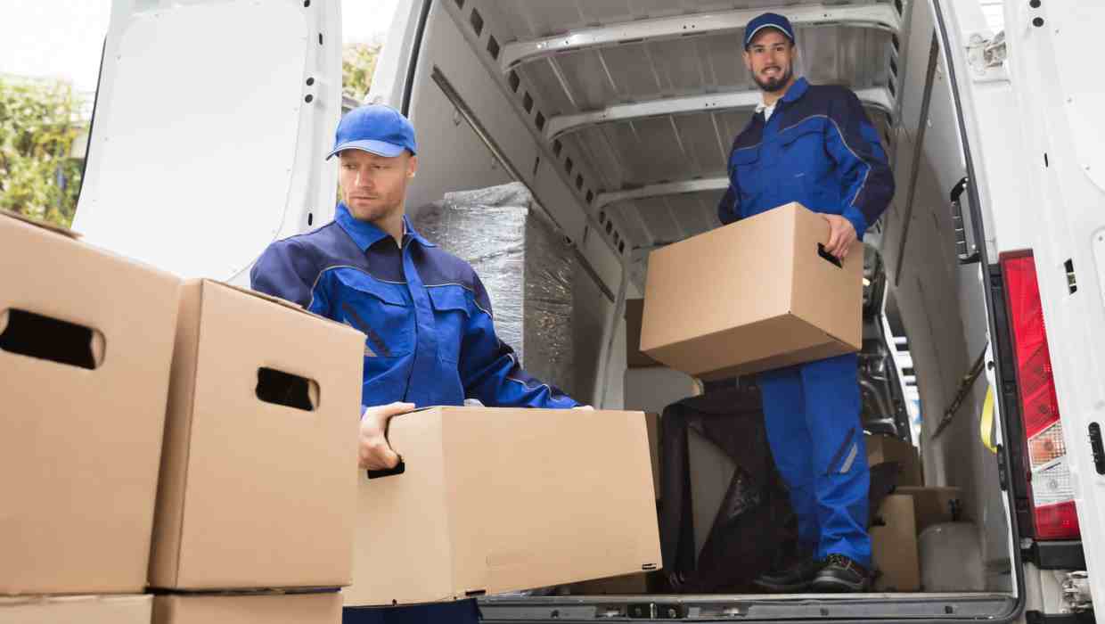 Hiring a Movers in Calgary Like a Pro - Techicy